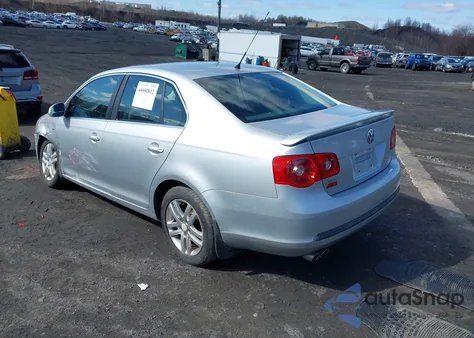 2007 Volkswagen Jetta Wolfsburg Edition from USA, damaged, VIN 3VWEF71KX7M067707
